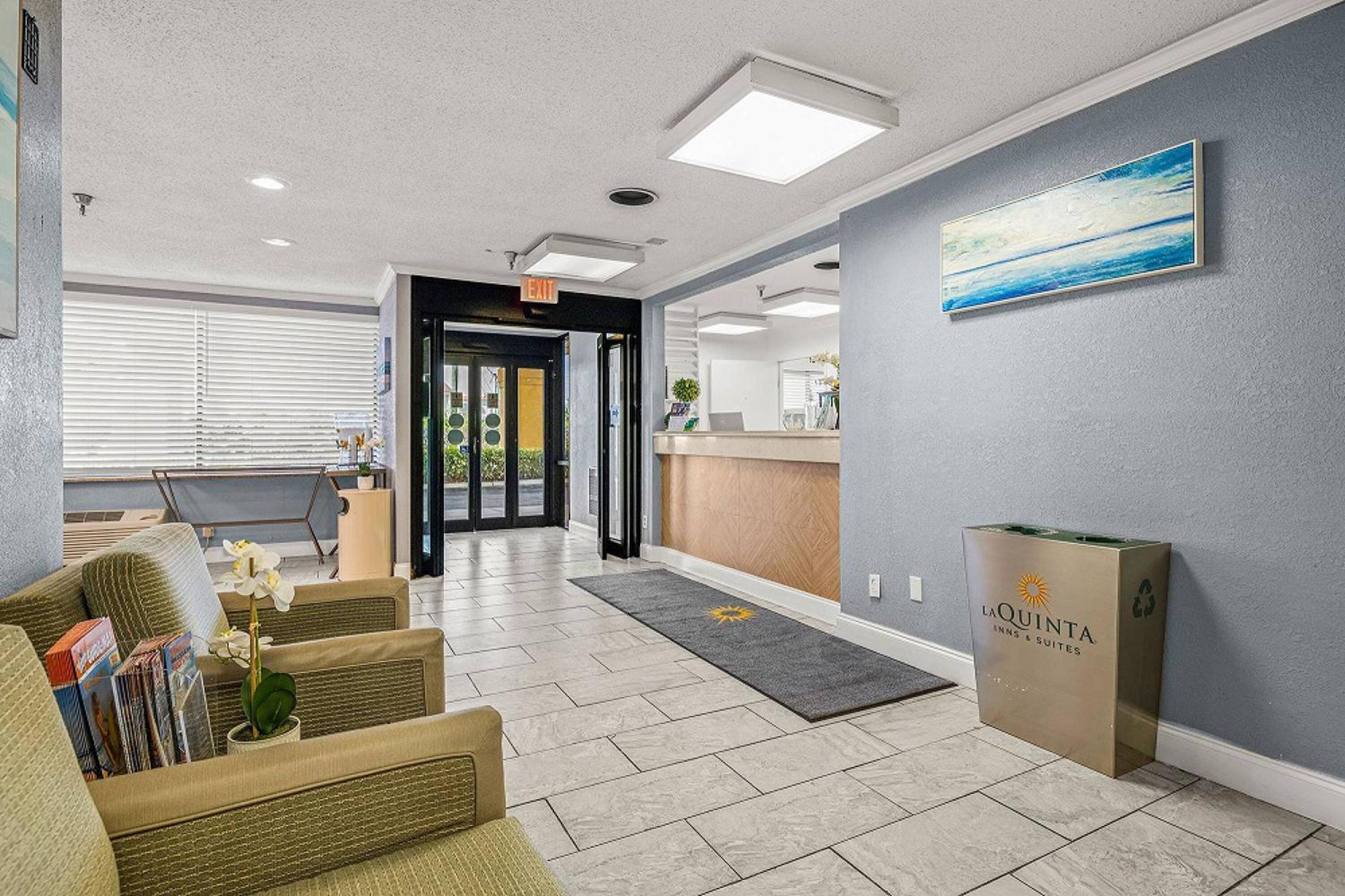 Hotel La Quinta By Wyndham Tampa Brandon West à Heartland Extérieur photo