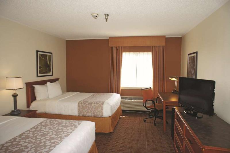 Hotel La Quinta By Wyndham Tampa Brandon West à Heartland Extérieur photo